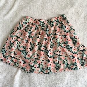 Floral short skirt